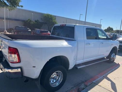 2019 RAM 3500 Big Horn Mega Cab 4x4 6'4' Box