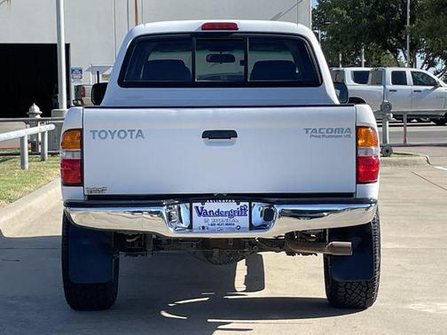 Super White 2004 Toyota Tacoma PreRunner Double Cab