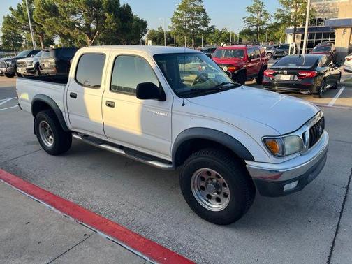 Super White 2004 Toyota Tacoma PreRunner Double Cab