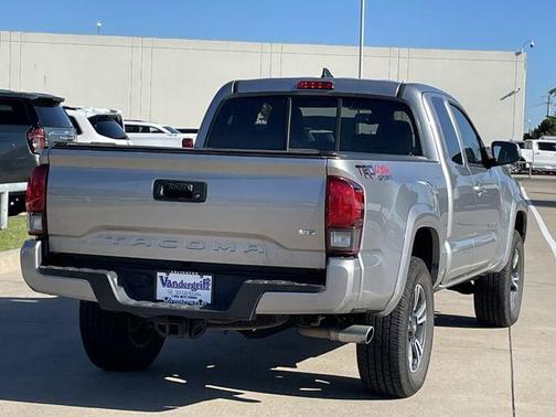 2018 Toyota Tacoma TRD Sport