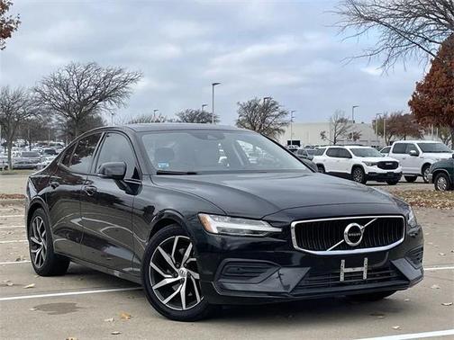 2020 Volvo S60 T5 Momentum