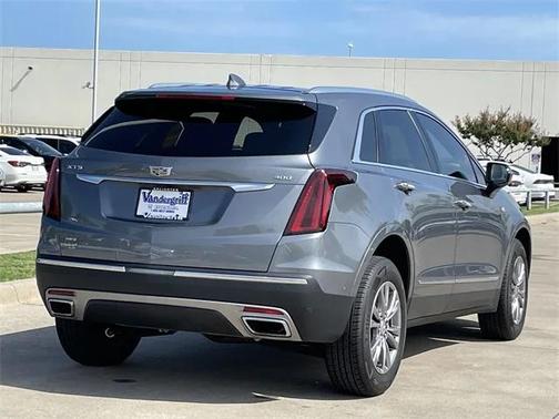2021 Cadillac XT5 Premium Luxury