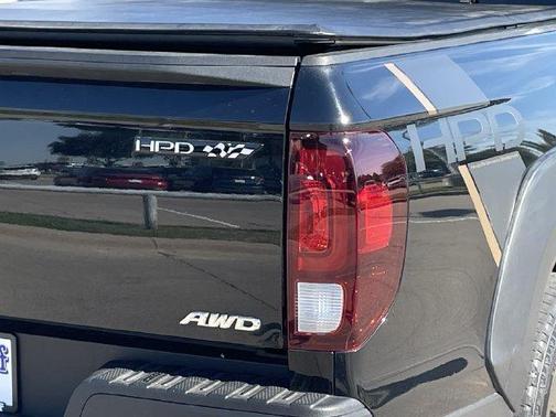 Crystal Black Pearl 2022 Honda Ridgeline Black