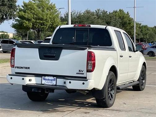 2021 Nissan Frontier SV