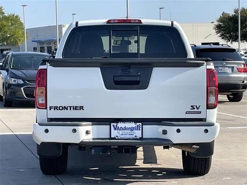 2021 Nissan Frontier SV
