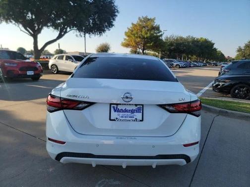 2020 Nissan Sentra SV