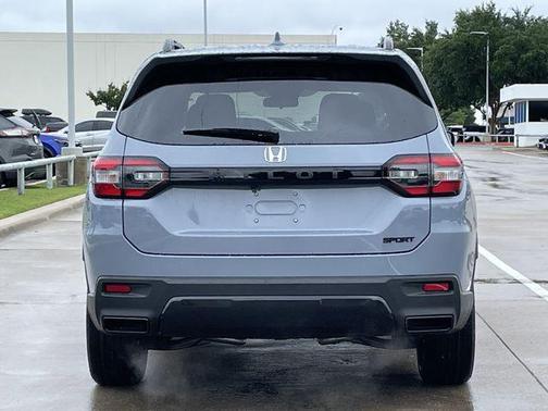Sonic Gray Pearl 2026 Honda Pilot Sport