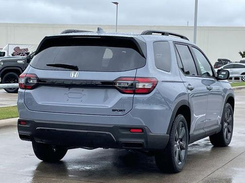 Sonic Gray Pearl 2026 Honda Pilot Sport