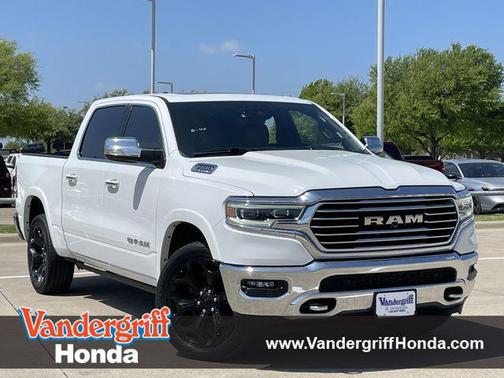 Bright White Clearcoat 2022 RAM 1500 Longhorn