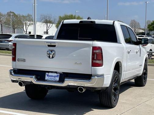 Bright White Clearcoat 2022 RAM 1500 Longhorn