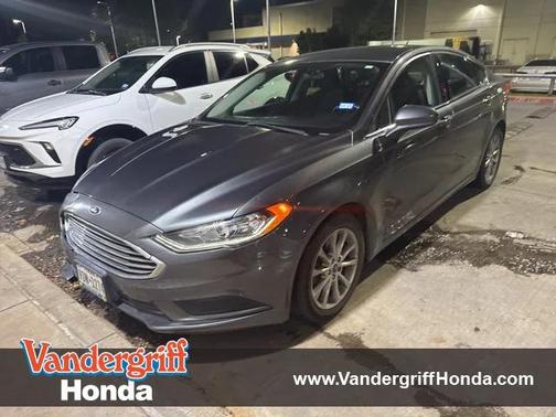 2017 Ford Fusion SE