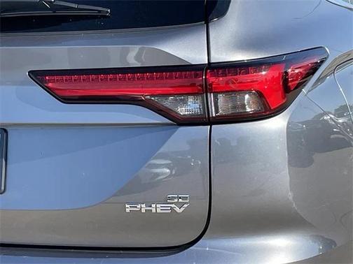 2023 Mitsubishi Outlander PHEV SE S-AWC