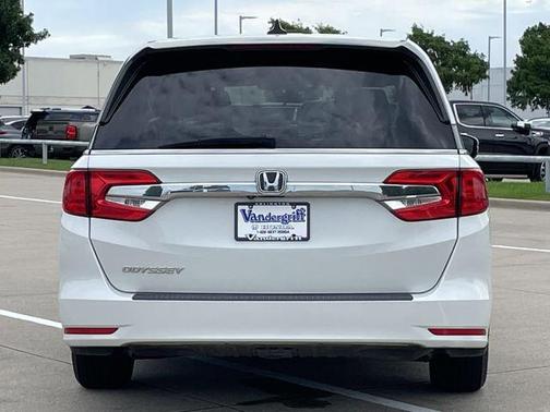 Platinum White Pearl 2020 Honda Odyssey EX