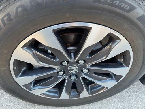 Lunar Silver Metallic 2024 Honda Odyssey EX-L