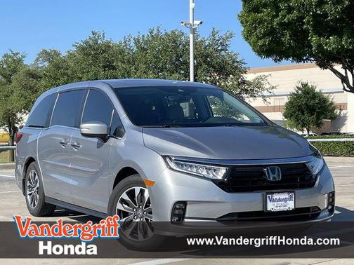 Lunar Silver Metallic 2024 Honda Odyssey EX-L