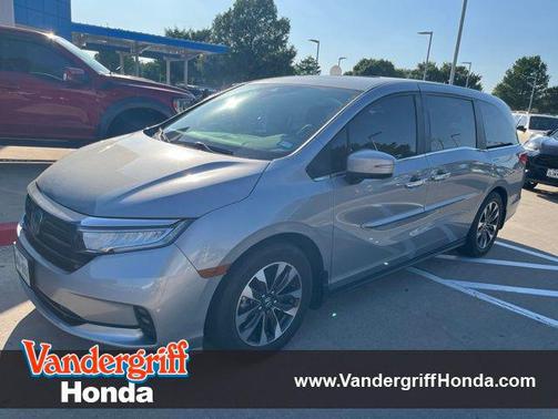 Lunar Silver Metallic 2024 Honda Odyssey EX-L