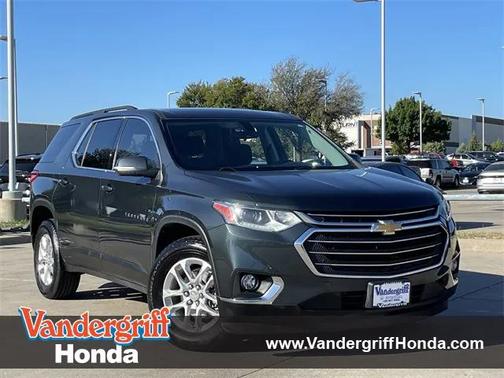 2021 Chevrolet Traverse LT Cloth