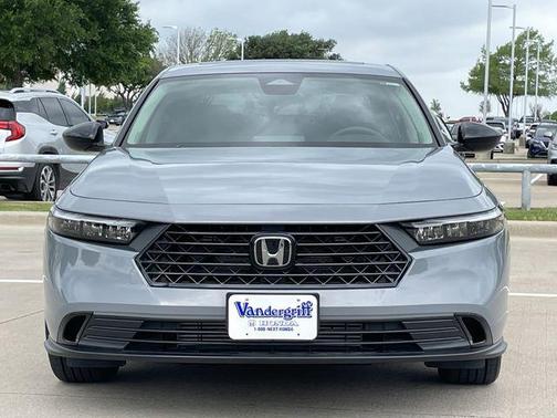 Crystal Black Pearl 2025 Honda Accord SE