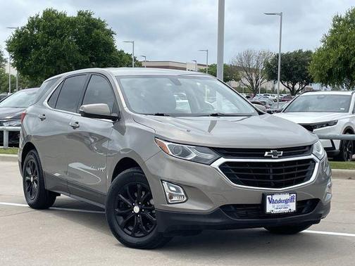 Pepperdust Metallic 2018 Chevrolet Equinox LT