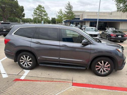 Modern Steel Metallic 2021 Honda Pilot 2WD EX-L