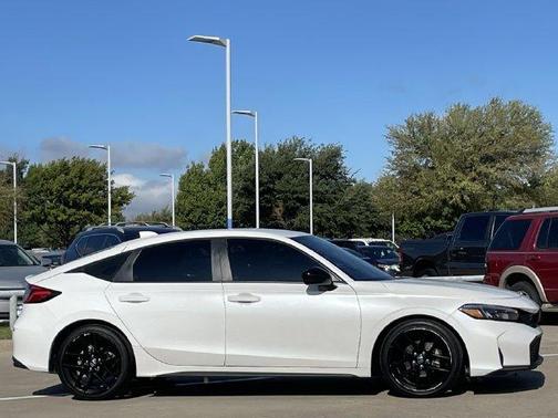 Platinum White Pearl 2025 Honda Civic Sport