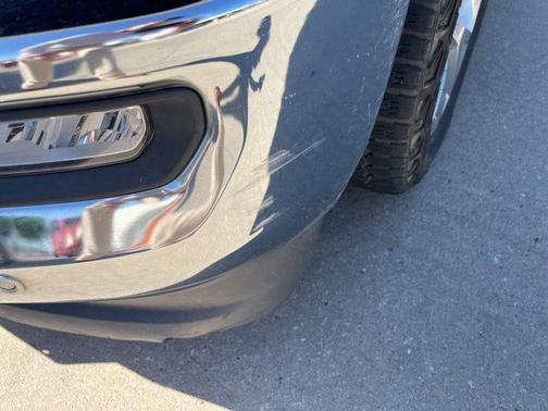 White Frost Tricoat 2018 GMC Sierra 1500 SLT