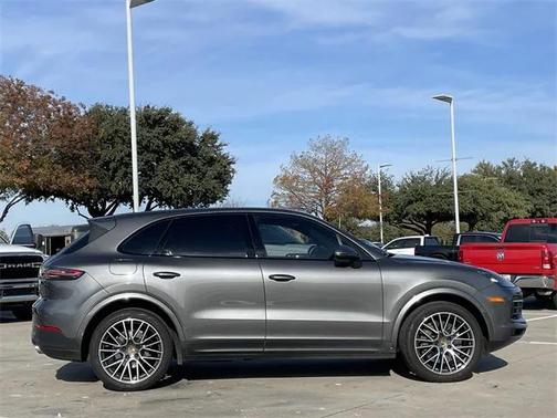 2019 Porsche Cayenne S