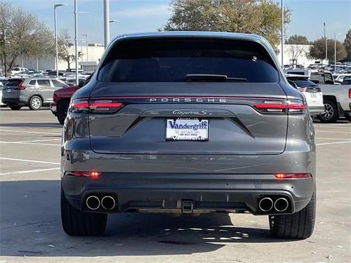 2019 Porsche Cayenne S