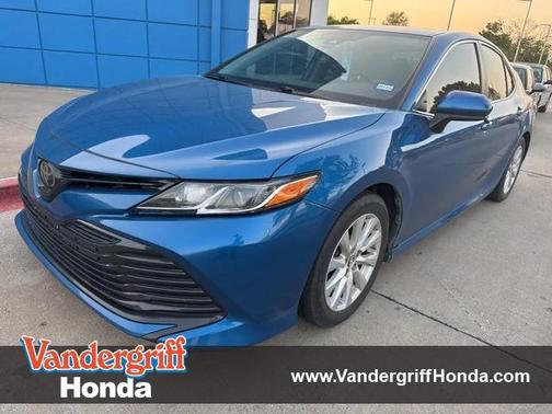 2019 Toyota Camry LE