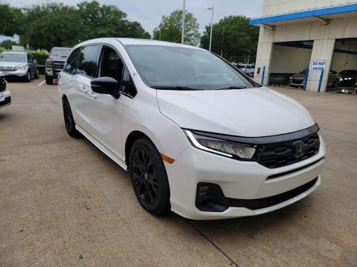 Crystal Black Pearl 2025 Honda Odyssey Sport-L