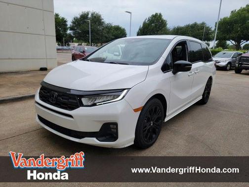 Crystal Black Pearl 2025 Honda Odyssey Sport-L