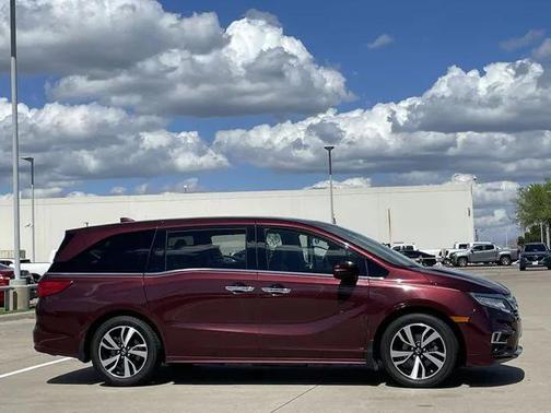 2020 Honda Odyssey Elite
