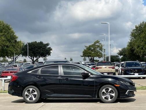 Crystal Black Pearl 2019 Honda Civic LX