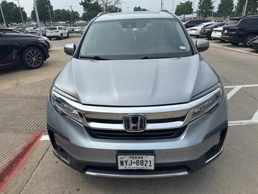 2021 Honda Pilot Touring 8-Passenger