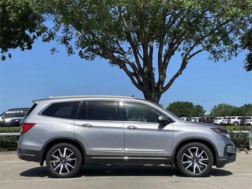2021 Honda Pilot Touring 8-Passenger