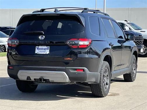 2025 Honda Pilot TrailSport