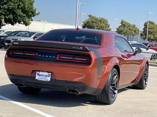 Sinamon Stick 2021 Dodge Challenger R/T Scat Pack Widebody
