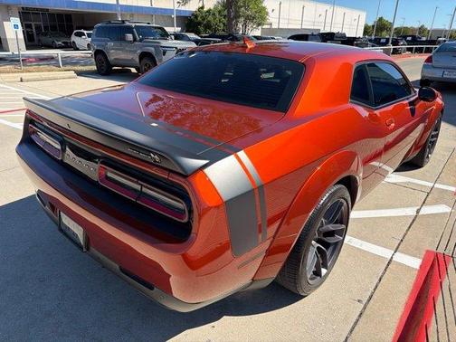 Sinamon Stick 2021 Dodge Challenger R/T Scat Pack Widebody