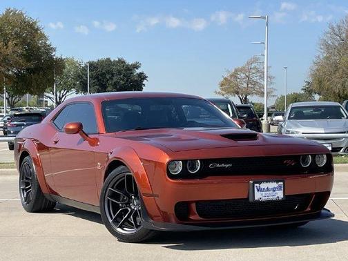 Sinamon Stick 2021 Dodge Challenger R/T Scat Pack Widebody