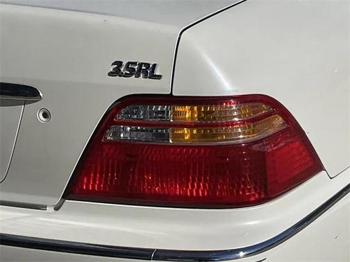 2002 Acura RL 3.5