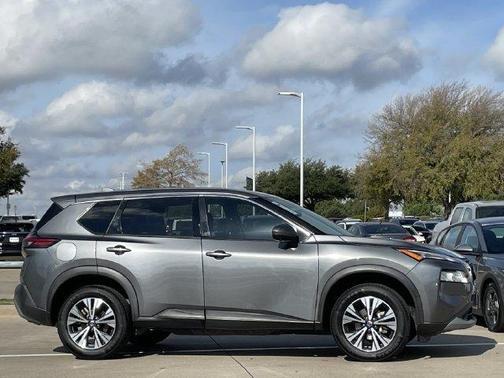 Gun Metallic 2021 Nissan Rogue SV