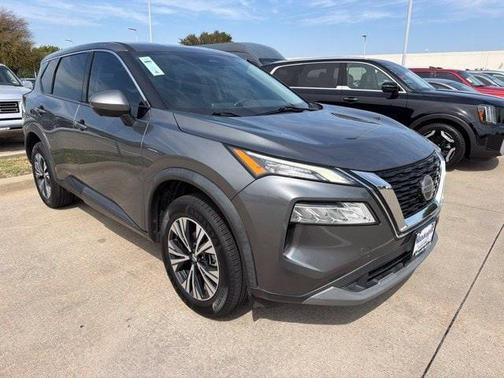 Gun Metallic 2021 Nissan Rogue SV