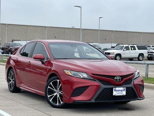 Supersonic Red 2019 Toyota Camry SE