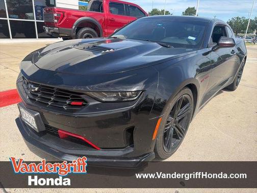 Black 2022 Chevrolet Camaro RWD Coupe LT1