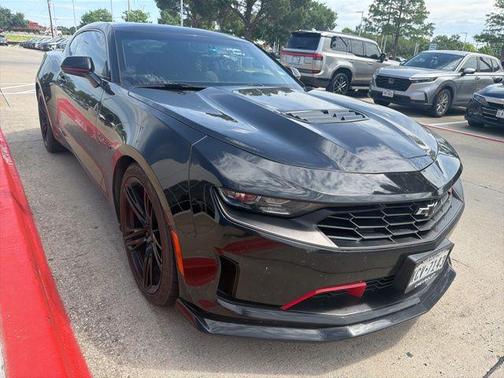 Black 2022 Chevrolet Camaro RWD Coupe LT1