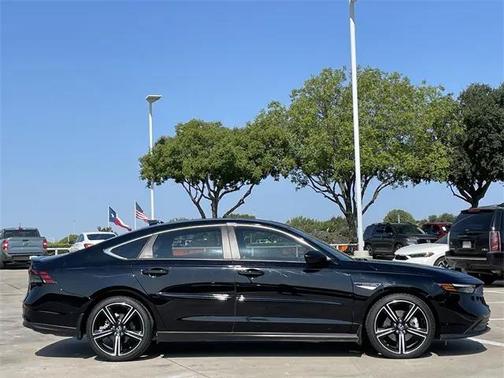2023 Honda Accord Hybrid Base