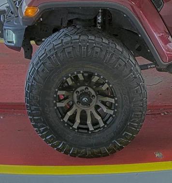 2021 Jeep Gladiator Willys 4x4