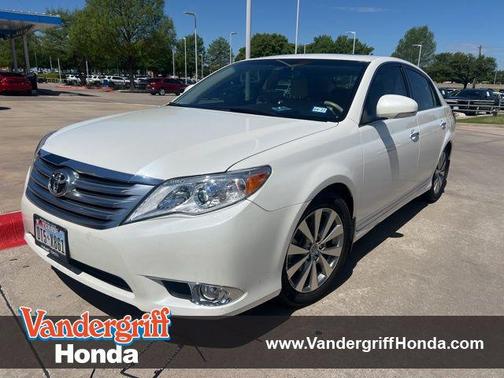 Blizzard Pearl 2011 Toyota Avalon Limited
