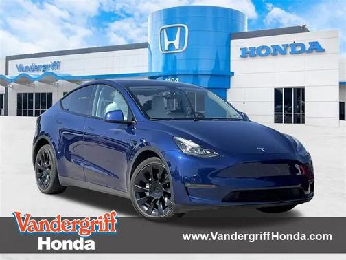 2022 Tesla Model Y Long Range Dual Motor All-Wheel Drive