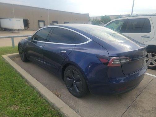 Deep Blue 2018 Tesla Model 3 Long Range